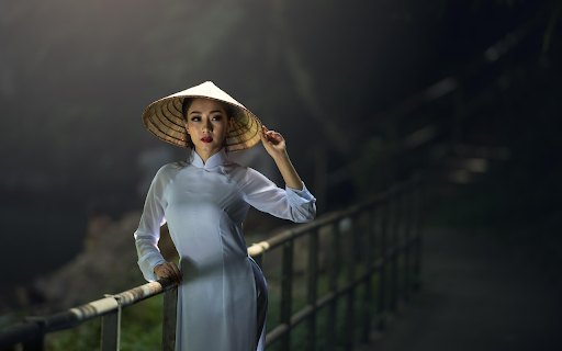 Women wear hats  from Chrome web store to be run with OffiDocs Chromium online