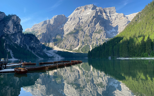 Wooden boats on the lake  from Chrome web store to be run with OffiDocs Chromium online