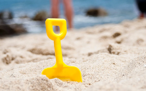 Yellow plastic shovel  from Chrome web store to be run with OffiDocs Chromium online