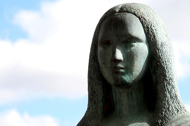 تحميل مجاني تمثال النحت تمثال برونزي صورة مجانية ليتم تحريرها باستخدام محرر الصور المجاني على الإنترنت GIMP