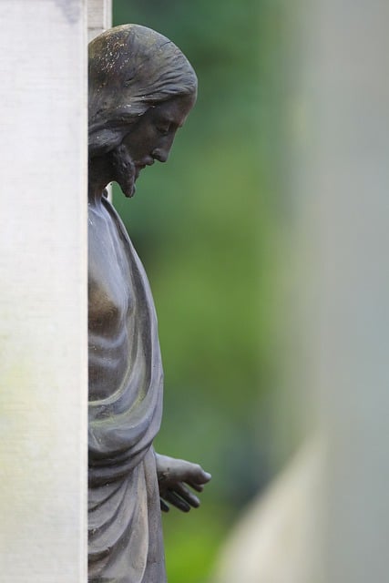 Free download sculpture statue figure jesus free picture to be edited with GIMP free online image editor