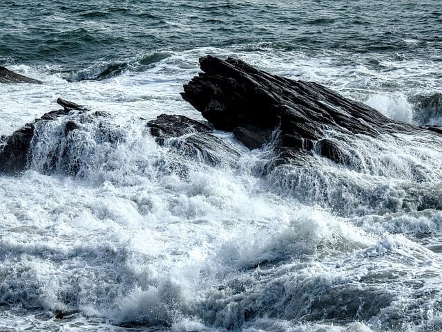 Free download sea beach ocean water landscape free picture to be edited with GIMP free online image editor