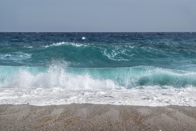 Bezpłatne pobieranie obrazów na plaży, fale, piasek, pianka do surfowania, bezpłatne zdjęcie do edycji za pomocą bezpłatnego edytora obrazów online GIMP