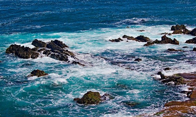 Free download Sea Coast Waves -  free photo or picture to be edited with GIMP online image editor