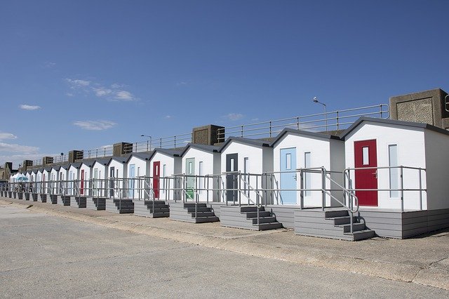 ดาวน์โหลดฟรี Seaford Sussex Beach - รูปถ่ายหรือรูปภาพฟรีที่จะแก้ไขด้วยโปรแกรมแก้ไขรูปภาพออนไลน์ GIMP