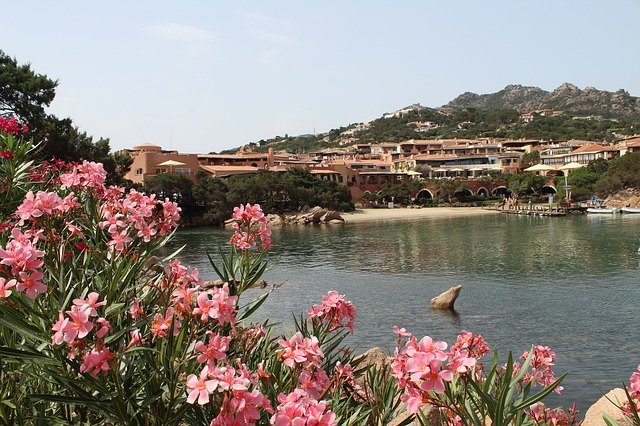 ດາວ​ໂຫຼດ​ຟຣີ Sea Landscape Porto Cervo - ຮູບ​ພາບ​ຟຣີ​ຫຼື​ຮູບ​ພາບ​ທີ່​ຈະ​ໄດ້​ຮັບ​ການ​ແກ້​ໄຂ​ກັບ GIMP ອອນ​ໄລ​ນ​໌​ບັນ​ນາ​ທິ​ການ​ຮູບ​ພາບ​