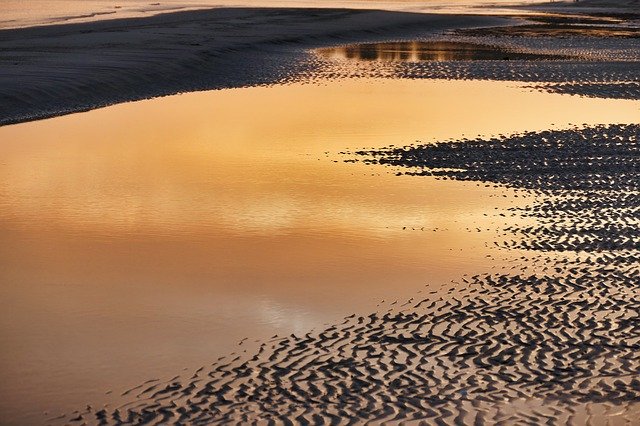 Descărcare gratuită Sea Light Water - fotografie sau imagine gratuită pentru a fi editată cu editorul de imagini online GIMP