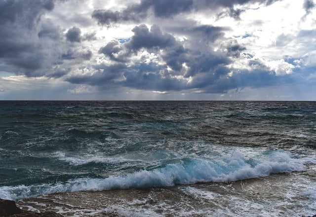 Free download sea ocean overcast sky clouds free picture to be edited with GIMP free online image editor