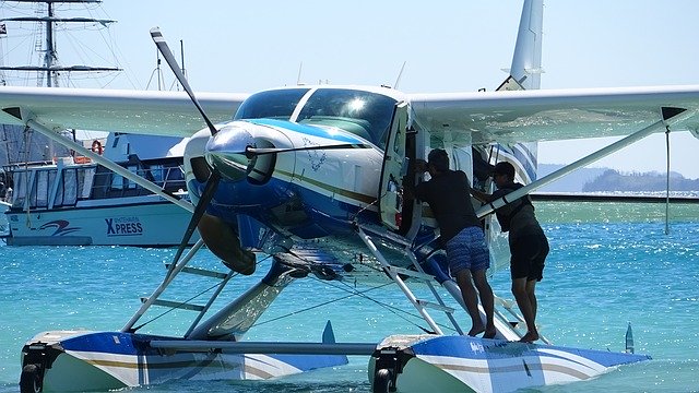 Free download Seaplane Australia Queensland -  free photo or picture to be edited with GIMP online image editor