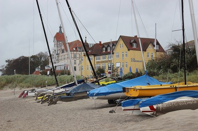 Free download Seaside Resort Boats Country -  free photo or picture to be edited with GIMP online image editor