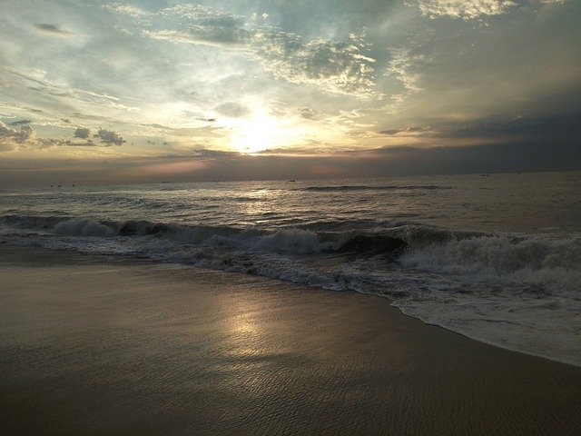 ດາວ​ໂຫຼດ​ຟຣີ Seaside Sun Sand - ຮູບ​ພາບ​ຟຣີ​ຫຼື​ຮູບ​ພາບ​ທີ່​ຈະ​ໄດ້​ຮັບ​ການ​ແກ້​ໄຂ​ກັບ GIMP ອອນ​ໄລ​ນ​໌​ບັນ​ນາ​ທິ​ການ​ຮູບ​ພາບ​