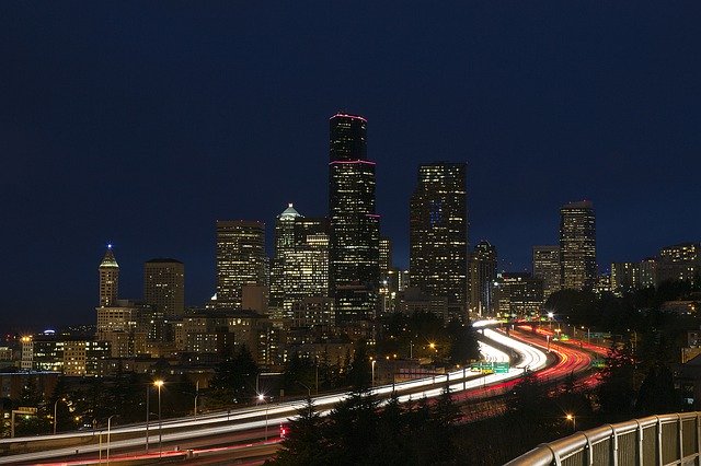 Descarga gratuita Seattle Washington Skyline: foto o imagen gratuita para editar con el editor de imágenes en línea GIMP