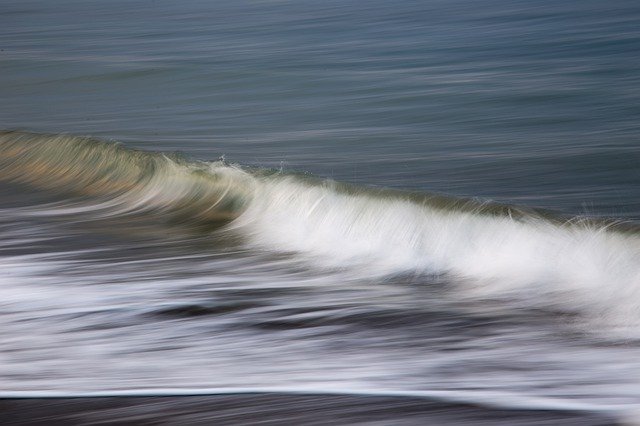 Bezpłatne pobieranie Sea Waves Water - bezpłatne zdjęcie lub obraz do edycji za pomocą internetowego edytora obrazów GIMP