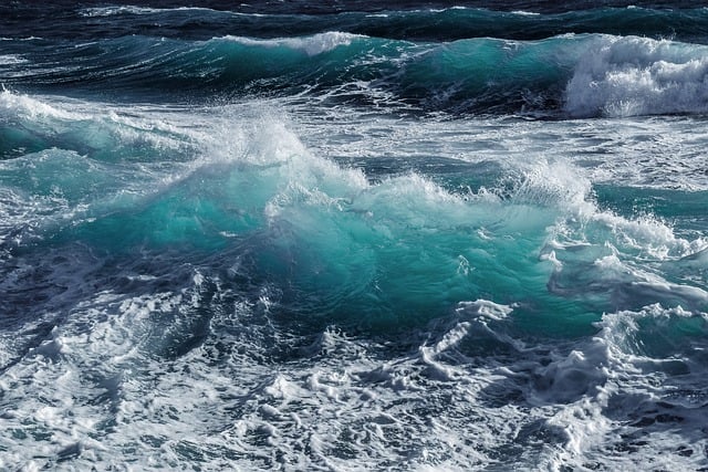 Free download sea wave water surf spray splash free picture to be edited with GIMP free online image editor