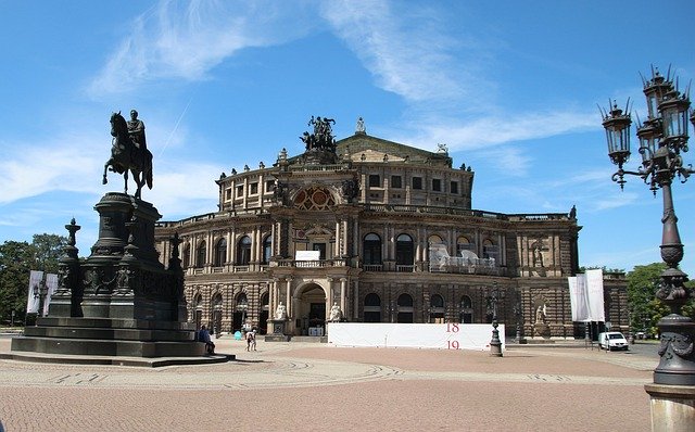 Free download Semper Opera House Dresden -  free photo or picture to be edited with GIMP online image editor