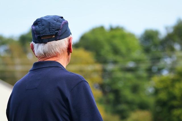 Free download senior cap pensioners free picture to be edited with GIMP free online image editor