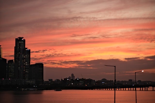 GIMPで編集できるソウル漢江ビル都市の無料画像を無料でダウンロード無料のオンライン画像エディター
