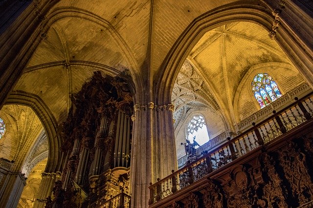 Bezpłatne pobieranie Seville Cathedral Spain - darmowe zdjęcie lub obraz do edycji za pomocą internetowego edytora obrazów GIMP