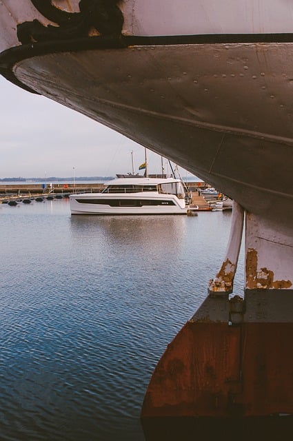 Free download ship boats port sea yacht water free picture to be edited with GIMP free online image editor