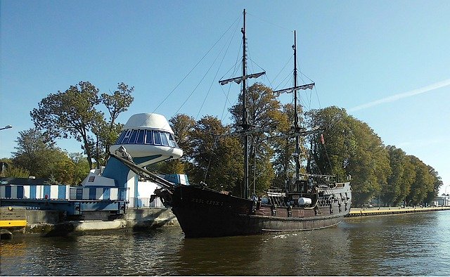Bezpłatne pobieranie Ship Old Sailing Vessel - darmowe zdjęcie lub obraz do edycji za pomocą internetowego edytora obrazów GIMP