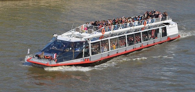 Free download Ship Tourists Seine -  free photo or picture to be edited with GIMP online image editor