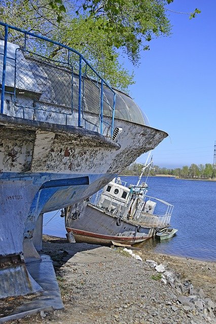 Free download Ship Water Meteor -  free photo or picture to be edited with GIMP online image editor