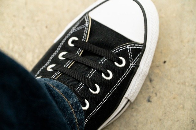 Téléchargement gratuit de Chaussures ChuckS Sneakers - photo ou image gratuite à modifier avec l'éditeur d'images en ligne GIMP