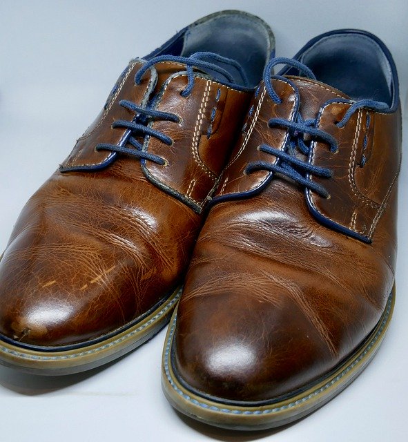 Muat turun percuma Shoes MenS Brown Leather - foto atau gambar percuma percuma untuk diedit dengan editor imej dalam talian GIMP