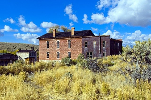 Free download Side View Hotel Meade Montana Usa free photo template to be edited with GIMP online image editor