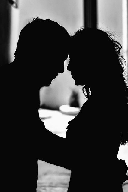 Free download silhouette b w black and white love free picture to be edited with GIMP free online image editor