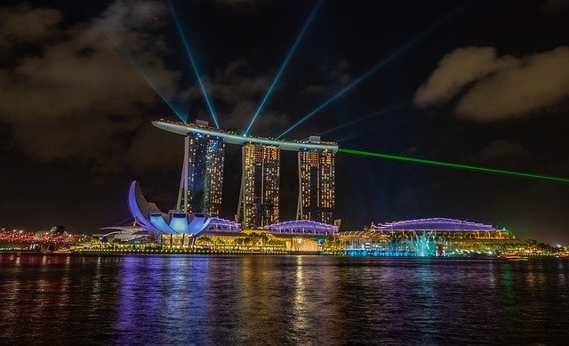 Descarga gratuita Singapore Marina Bay Hotel - foto o imagen gratuita para editar con el editor de imágenes en línea GIMP