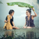 Sisters catch fish in the rain  screen for extension Chrome web store in OffiDocs Chromium