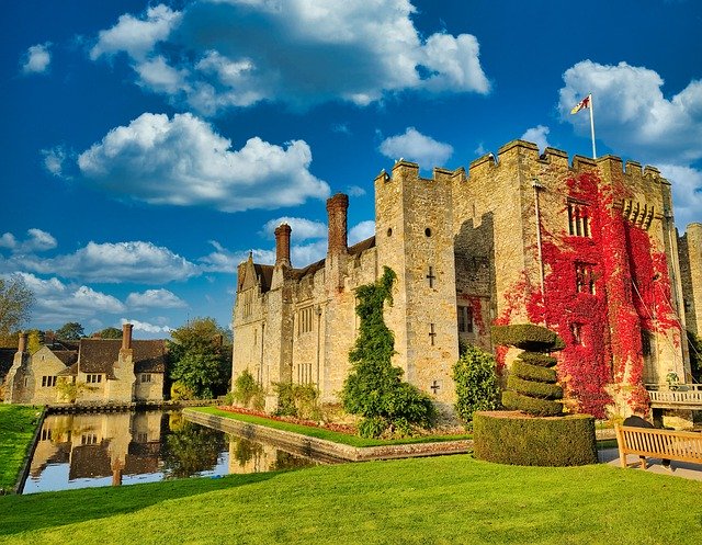 Téléchargement gratuit de Sky Castle Fortress - photo ou image gratuite à éditer avec l'éditeur d'images en ligne GIMP