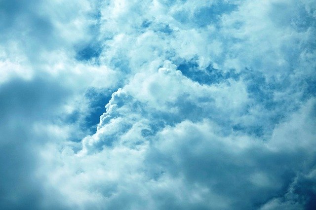 Descarga gratis cielo nubes al aire libre cumulus imagen gratis para editar con GIMP editor de imágenes en línea gratuito
