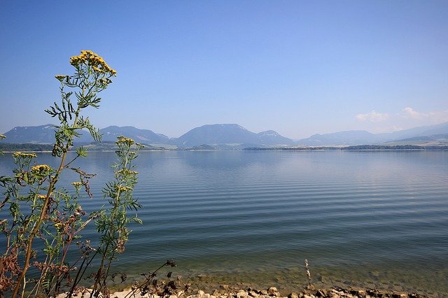 Descarga gratuita Paisaje del lago de Eslovaquia: foto o imagen gratuita para editar con el editor de imágenes en línea GIMP