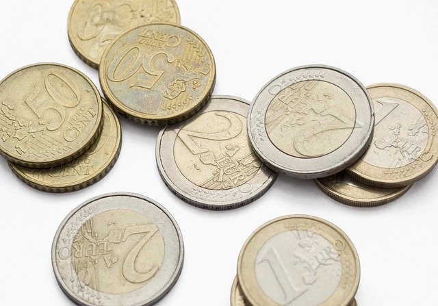 Free download small metal money 50 cent 1 euro free picture to be edited with GIMP free online image editor