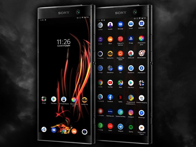 Free download Smartphone Phone Mobile -  free illustration to be edited with GIMP free online image editor