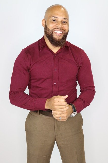 Gratis download Smiling Man Business Casual Dress - gratis foto of afbeelding om te bewerken met GIMP online afbeeldingseditor