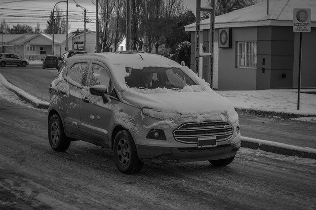 Muat turun percuma Snow Auto Ford - foto atau gambar percuma untuk diedit dengan editor imej dalam talian GIMP