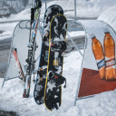 Snowboards near Advertisement  screen for extension Chrome web store in OffiDocs Chromium