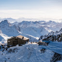 Snow falling on the mountains  screen for extension Chrome web store in OffiDocs Chromium