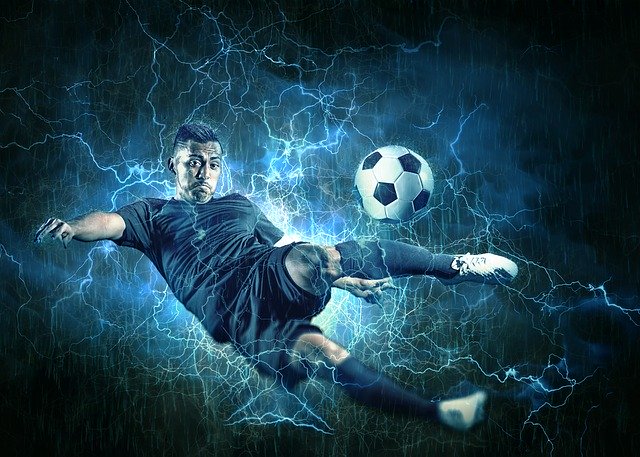 Unduh gratis Soccer Player Man - foto atau gambar gratis untuk diedit dengan editor gambar online GIMP