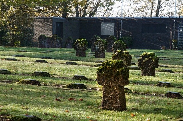 Free download Soldiers Cemetery Grave Memorial -  free photo or picture to be edited with GIMP online image editor