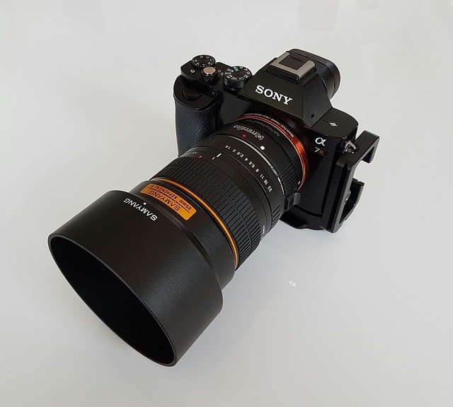 Free download sony a7r sonyalpha mirrorless free picture to be edited with GIMP free online image editor