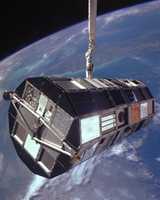 Free download SPACE - LDEF Space Shuttle, solar panel free photo or picture to be edited with GIMP online image editor