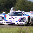 Speedy white racing car  screen for extension Chrome web store in OffiDocs Chromium