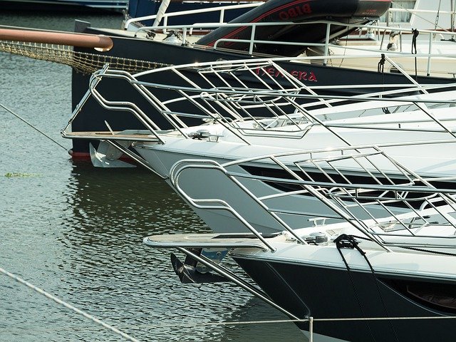 Free picture Sport Boats Bugansicht Marina -  to be edited by GIMP free image editor by OffiDocs