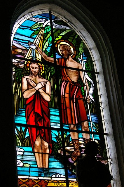 تحميل مجاني Stained Glass Baptism Jesus - صورة مجانية أو صورة مجانية ليتم تحريرها باستخدام محرر الصور عبر الإنترنت GIMP