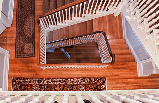 Descarga gratuita Stairs Wood Oak House - foto o imagen gratuita para editar con el editor de imágenes en línea GIMP