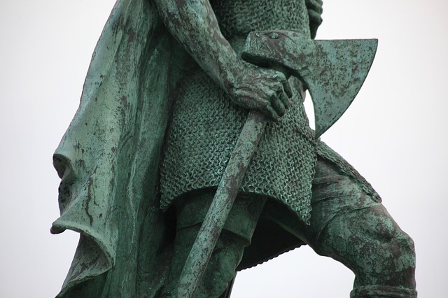 Free download statue axe vikings craft work free picture to be edited with GIMP free online image editor